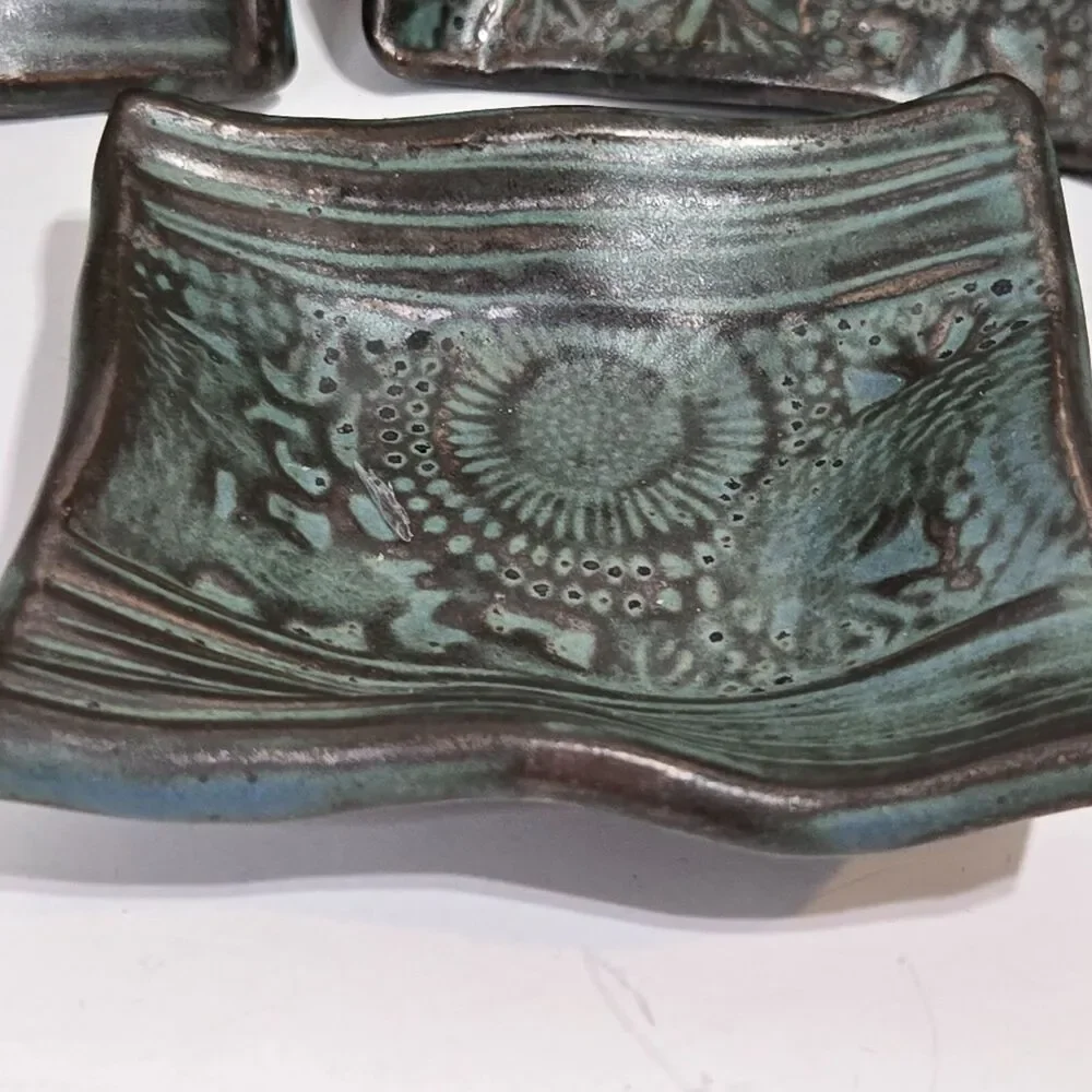 Art Pottery Sauce/ Ring/ Chopstick Holders x4‎ Art Pottery Abstract Green rustic